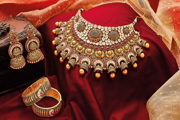 Discover the Timeless Beauty of Meenakari Craft: A Journey Through Art and Tradition
