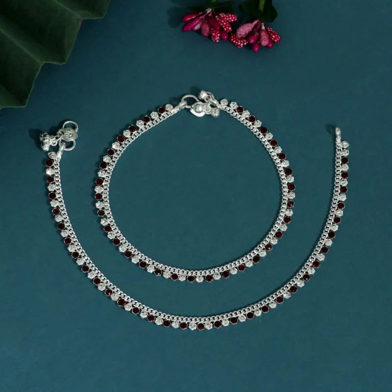 Handcrafted Maroon Anklet with Precious Stones and Rhinestone Embellishments-Anklet