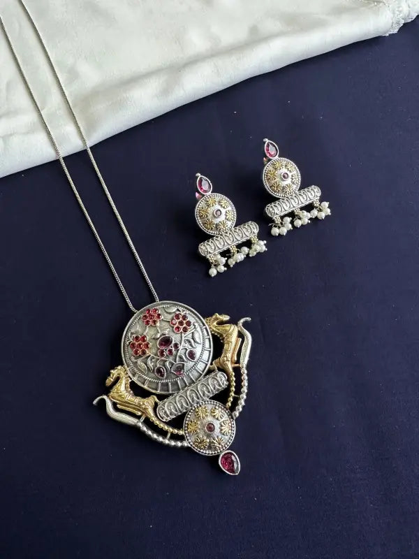 Handcrafted Shiny Dual-Tone Necklace with Semi-Precious Stones & Beadwork-Long Necklace Sets