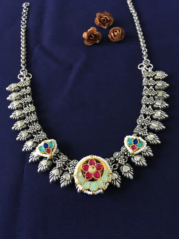 Handcrafted Kolhapuri Necklace with Pachi Kundan Detail-Regular Necklaces