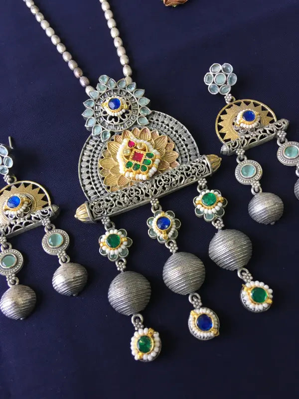 Handcrafted Dual Tone Pachi Kundan Pendant – Brass, Copper & Beadwork-Long Necklace Sets