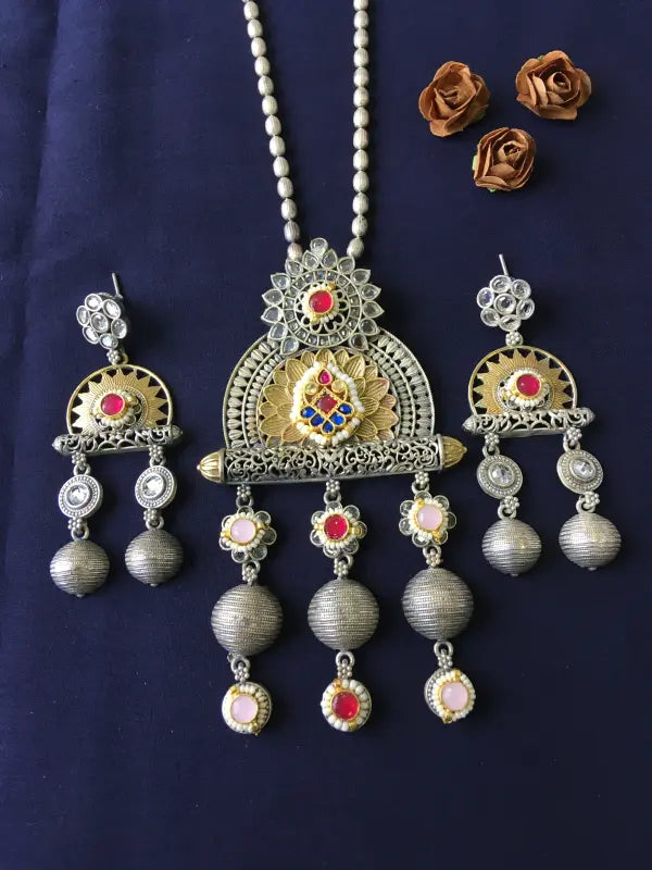Handcrafted Dual Tone Pachi Kundan Pendant – Brass, Copper & Beadwork-Long Necklace Sets