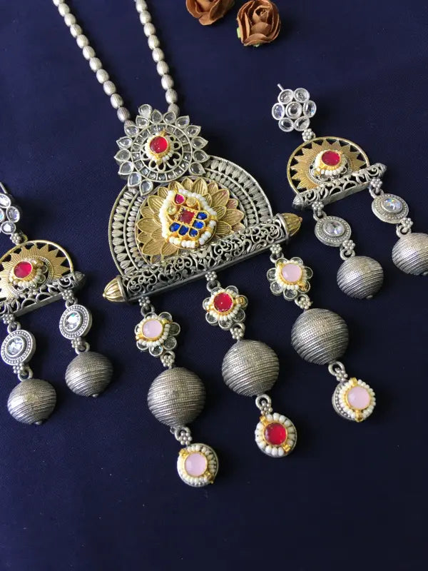 Handcrafted Dual Tone Pachi Kundan Pendant – Brass, Copper & Beadwork-Long Necklace Sets