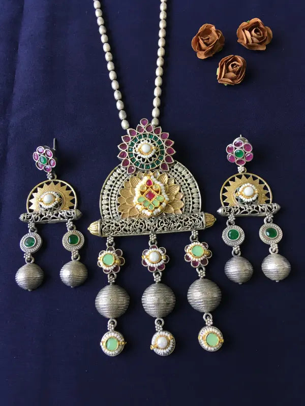 Handcrafted Dual Tone Pachi Kundan Pendant – Brass, Copper & Beadwork-Long Necklace Sets