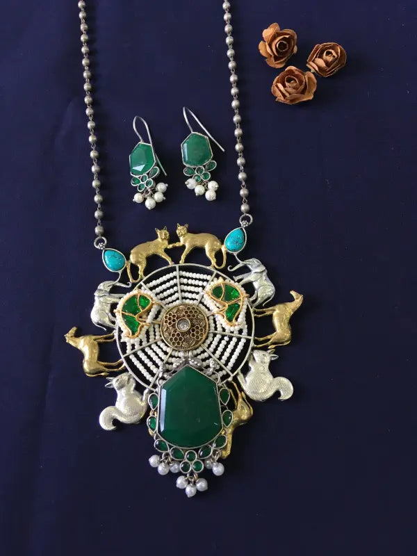 Handcrafted Dual-Tone Pachi Kundan Necklace with Semi-Precious Stones-Long Necklace Sets
