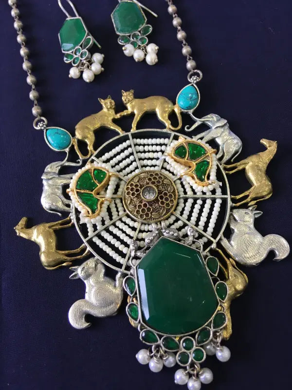 Handcrafted Dual-Tone Pachi Kundan Necklace with Semi-Precious Stones-Long Necklace Sets