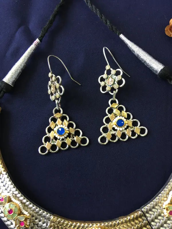 Shiny Pachi Kundan Necklace with Semi-Precious Stones-Hasli Necklace Sets