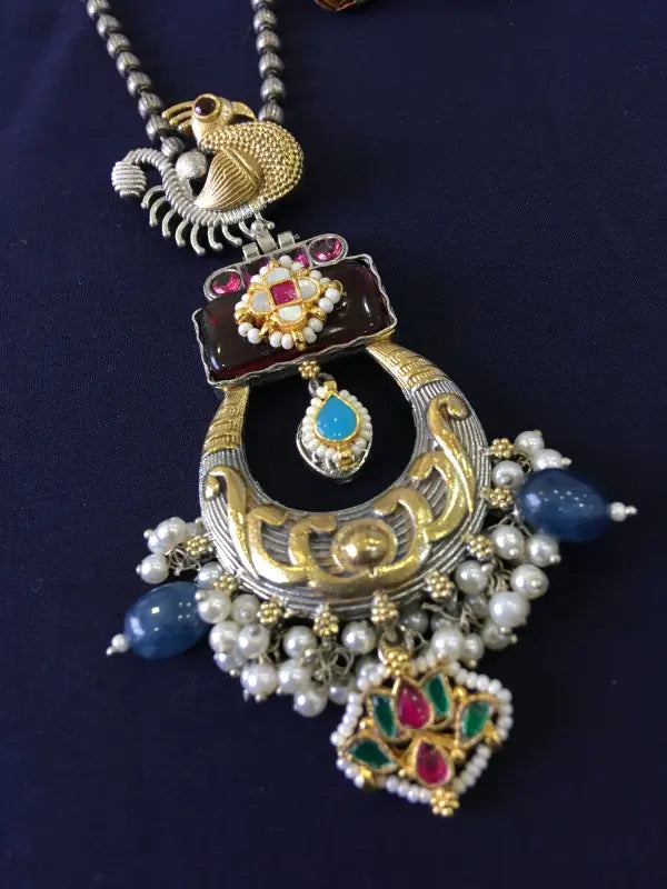 Handcrafted Dual Tone Pachi Kundan Pendant – Brass & Copper
-Long Necklaces