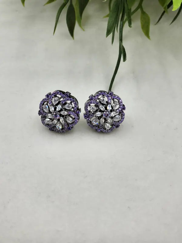 Handcrafted Glass Stone Jewelry with Gray Matte Finish - Earrings