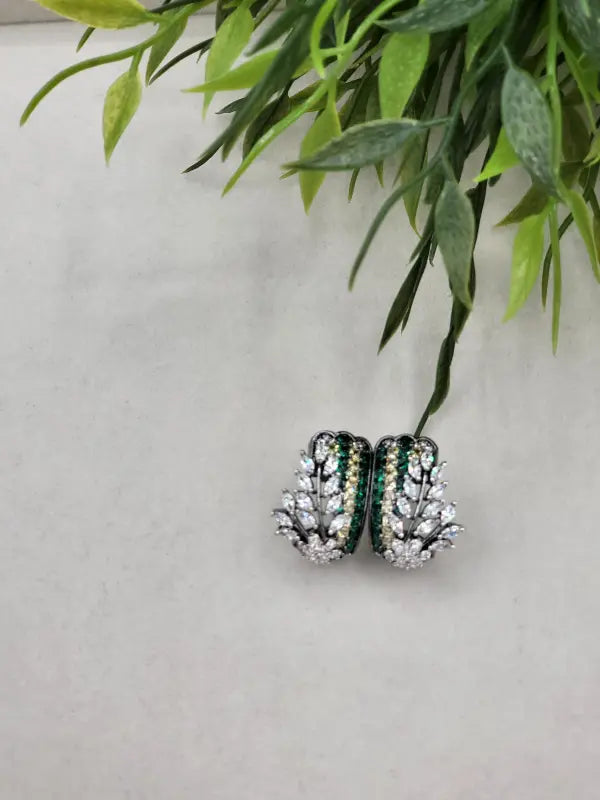 Handcrafted Glass Stone Jewelry with Shiny Gray Tone - Earrings
