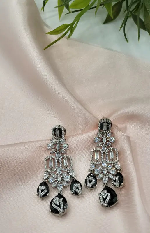 Handcrafted Jewelry with Glass Stone, Copper Alloy & Cubic Zirconia (AD) - Necklace Set