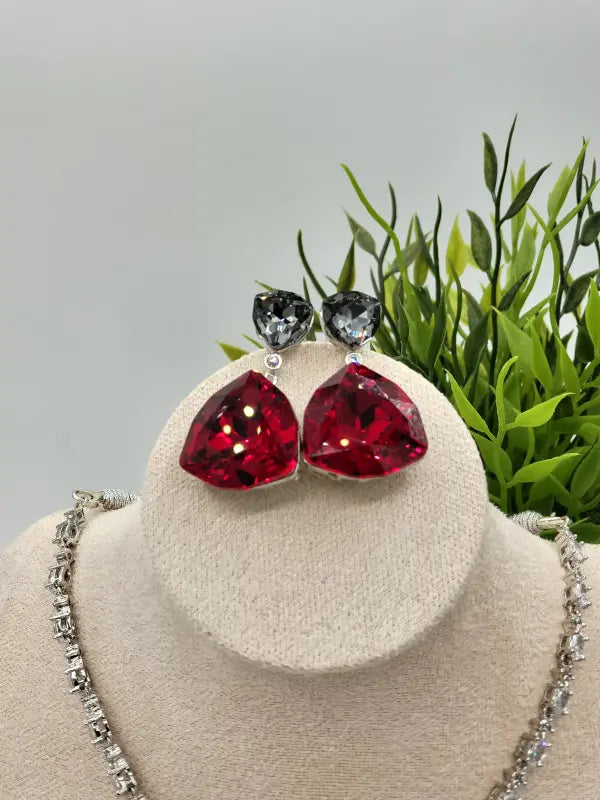 Handcrafted Beadwork Jewelry with Copper Alloy & Cubic Zirconia - Necklace Set