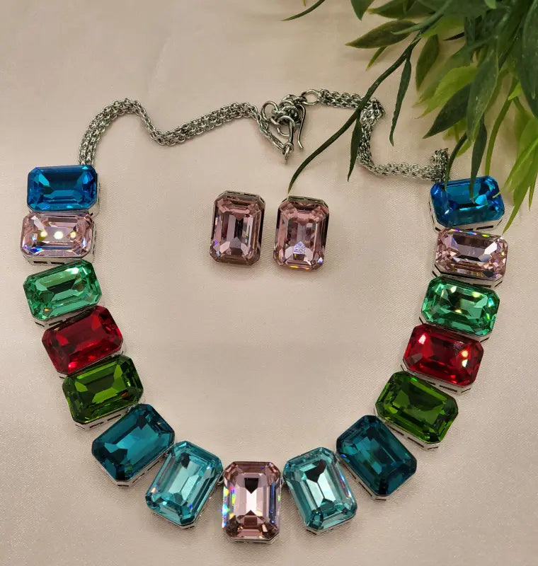 Handcrafted Multi-Color Stone Setting Jewelry with Copper Alloy & Glass Stone - Necklace Set