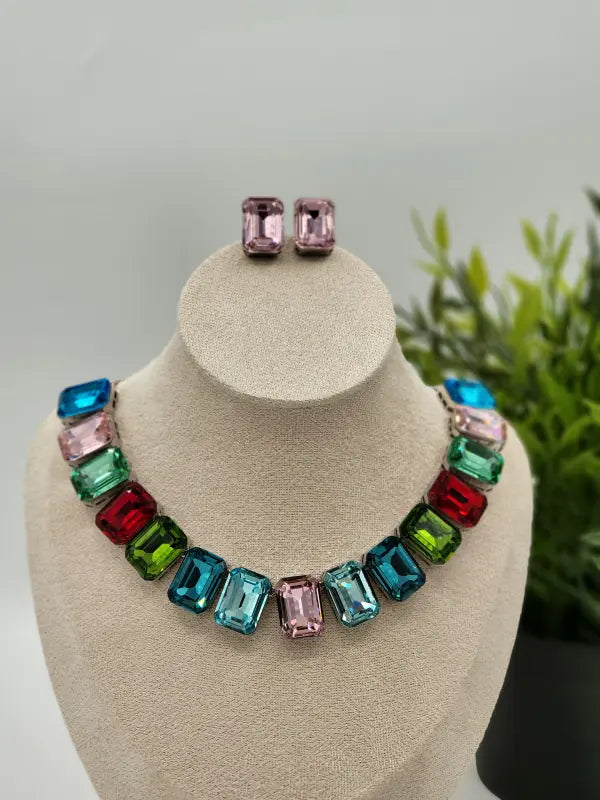 Handcrafted Multi-Color Stone Setting Jewelry with Copper Alloy & Glass Stone - Necklace Set