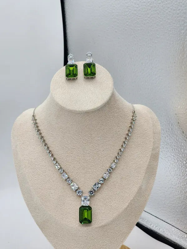 Handcrafted Glass Stone Jewelry with Copper Alloy - Necklace Set