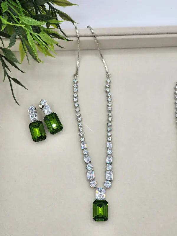 Handcrafted Glass Stone Jewelry with Copper Alloy - Necklace Set