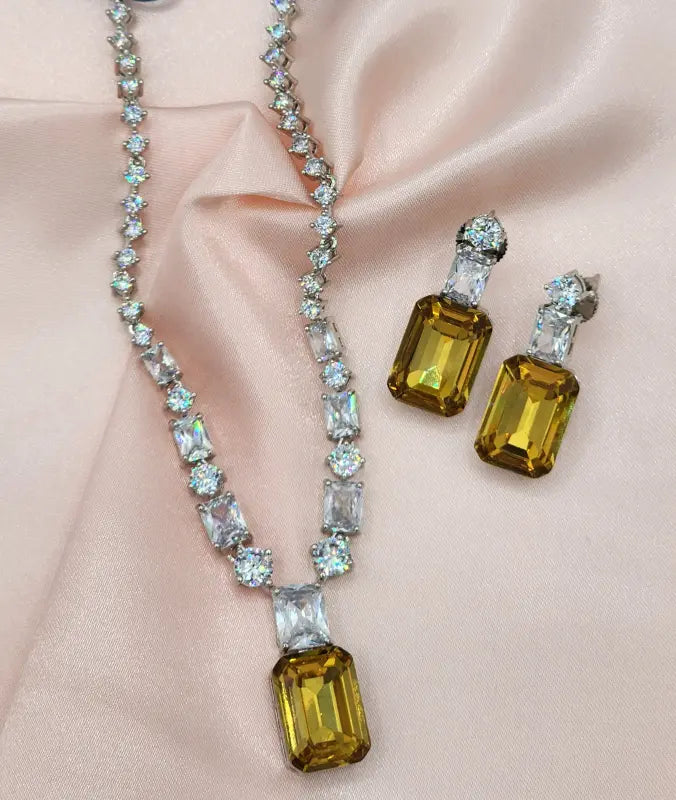 Handcrafted Glass Stone Jewelry with Copper Alloy - Necklace Set