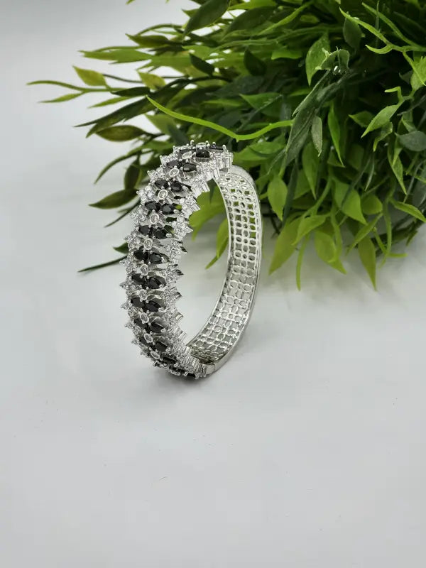 Handcrafted Jaali Jewelry with Copper Alloy and Cubic Zirconia – Shiny Silver Elegance - Bracelet