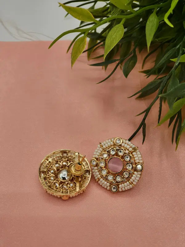 Handcrafted Kundan Jewelry with Pink Beadwork in Golden Tone
- Earrings
