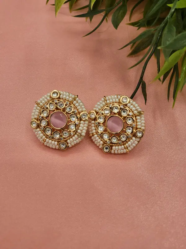 Handcrafted Kundan Jewelry with Pink Beadwork in Golden Tone
- Earrings