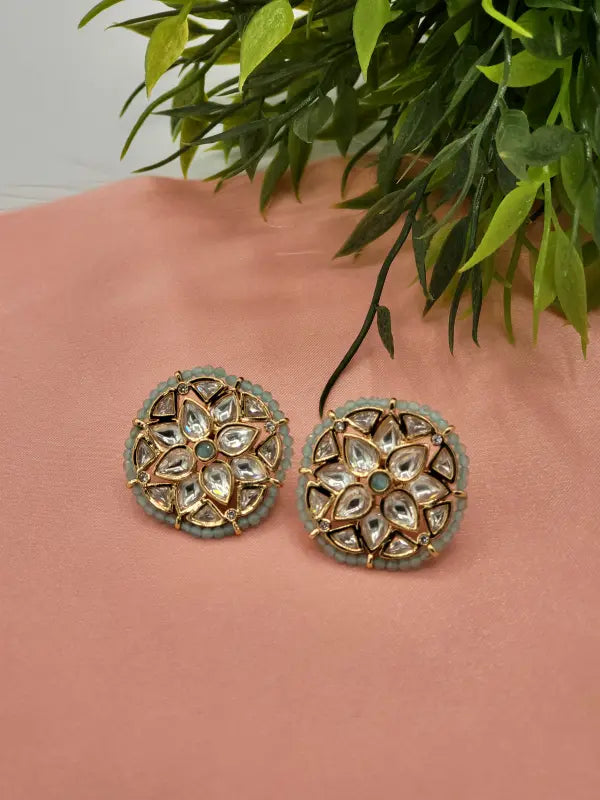 Handcrafted Kundan Jewelry with Mint Beadwork in Golden Tone - Earrings