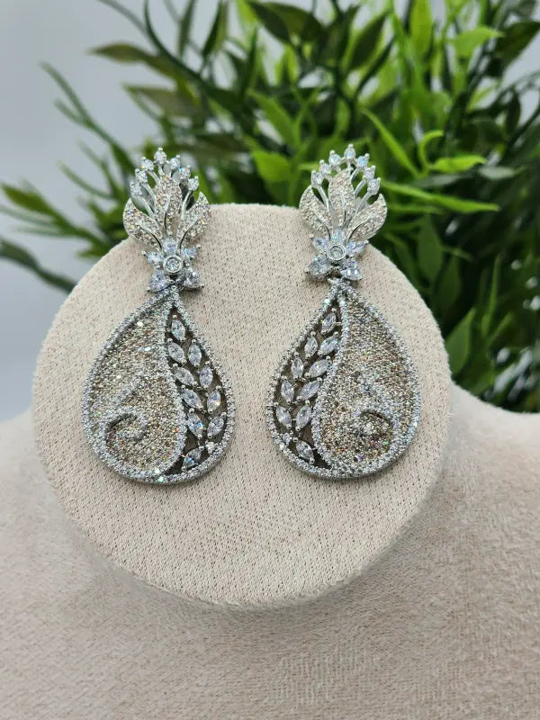Elegant Handcrafted Silver Stone Setting Jewelry - Earrings
